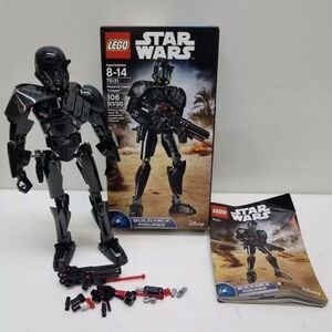 LEGO Star Wars Imperial Death Trooper Buildable Figure Set 75121